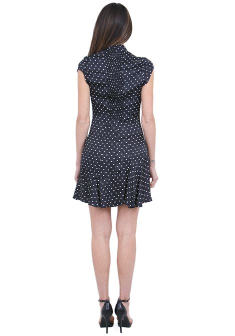 COREANA MEZZA MANICA MAR DE MARGARITAS | Abiti | SWAMI-01585-TMTR0025NE135